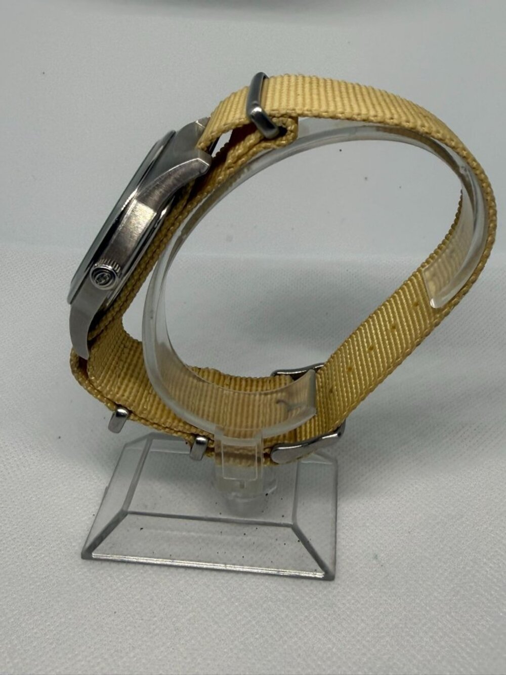 Stührling Original Contrail Aviator Watch Champagne Dial Tan Canvas Strap Quartz - Picture 3 of 10